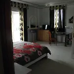 Kristaly Apartman *