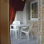 Bed and breakfast Kristaly Apartman