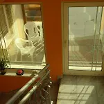Bed and breakfast Kristaly Apartman