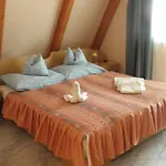 Kristaly Apartman Bed and breakfast Hévíz