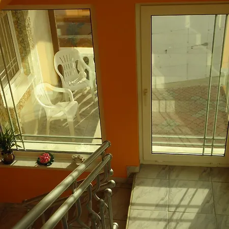 Panzió Kristaly Apartman