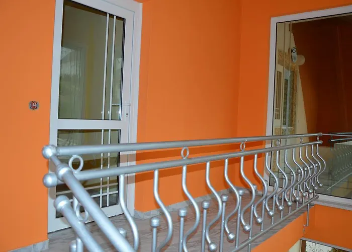 Bed & Breakfast Kristaly Apartman *