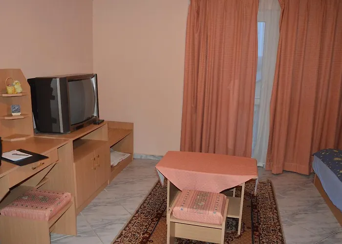 Kristaly Apartman * Héviz