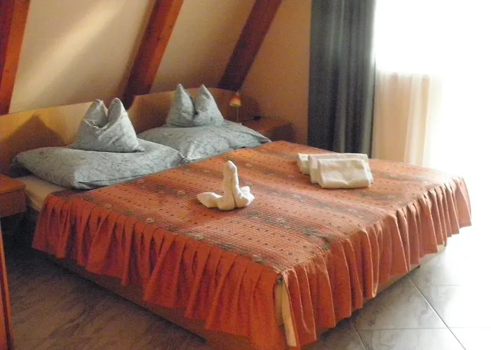 Bed & Breakfast Kristaly Apartman Hévíz