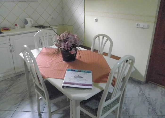 Nocleg ze śniadaniem Kristaly Apartman