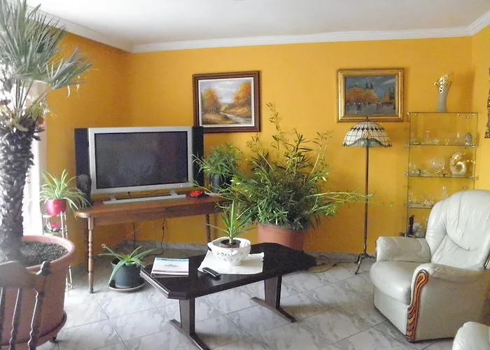 Kristaly Apartman * Hévíz