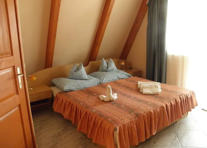 Kristaly Apartman * Héviz