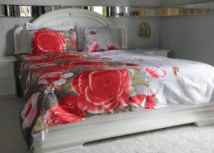 Kristaly Apartman Bed & Breakfast