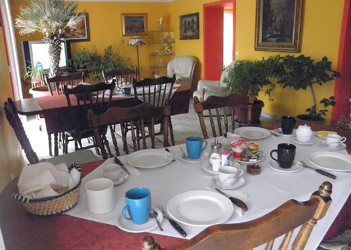 Kristaly Apartman Nocleg ze śniadaniem *