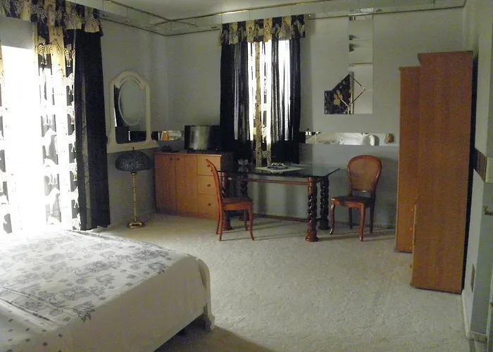 Kristaly Apartman * Héviz